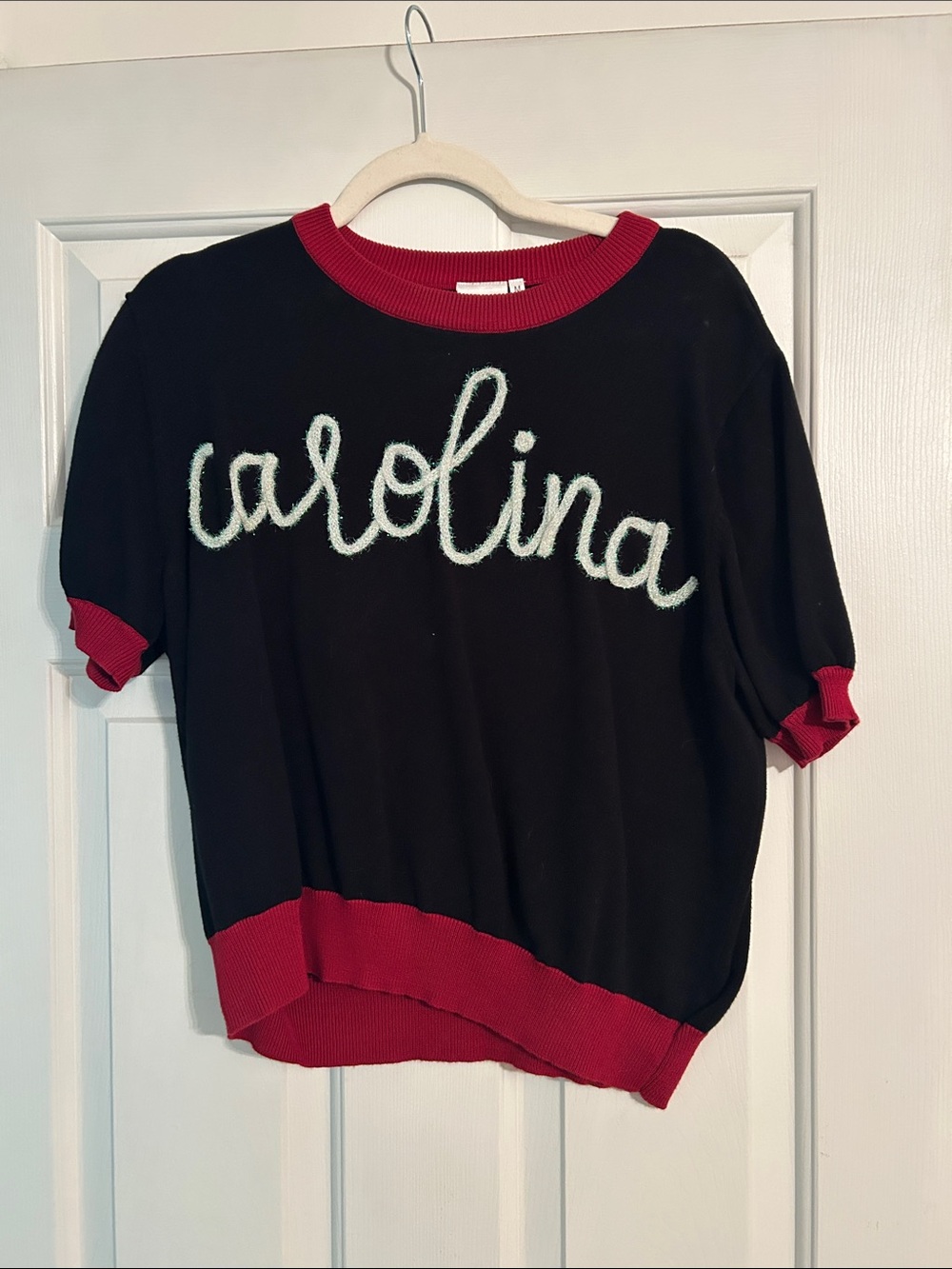 Black 'Carolina' Short Sleeve Knit Top with Red Trim
